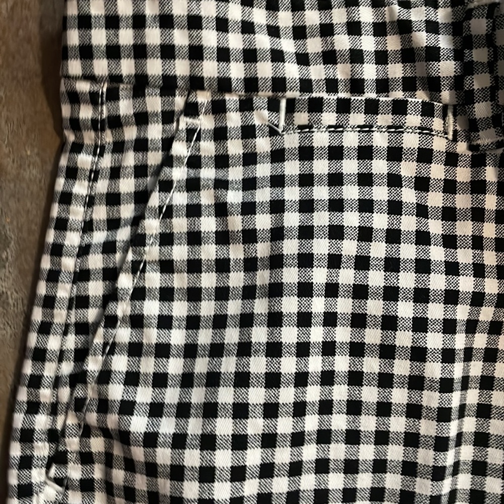 GAP Slim City Black & White Check/Gigham Print Crop Pant - Picture 6 of 11